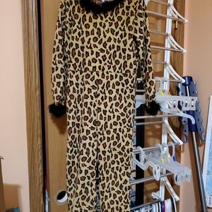 Small girls cheetah costume